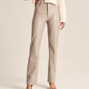 Abercrombie & Fitch Curve Love Vegan Leather 90s Straight Pants - Size 8L